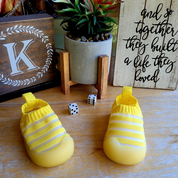 Xiaoliubao Toddler Breathable Mesh Sneakers - Picture 7 of 8